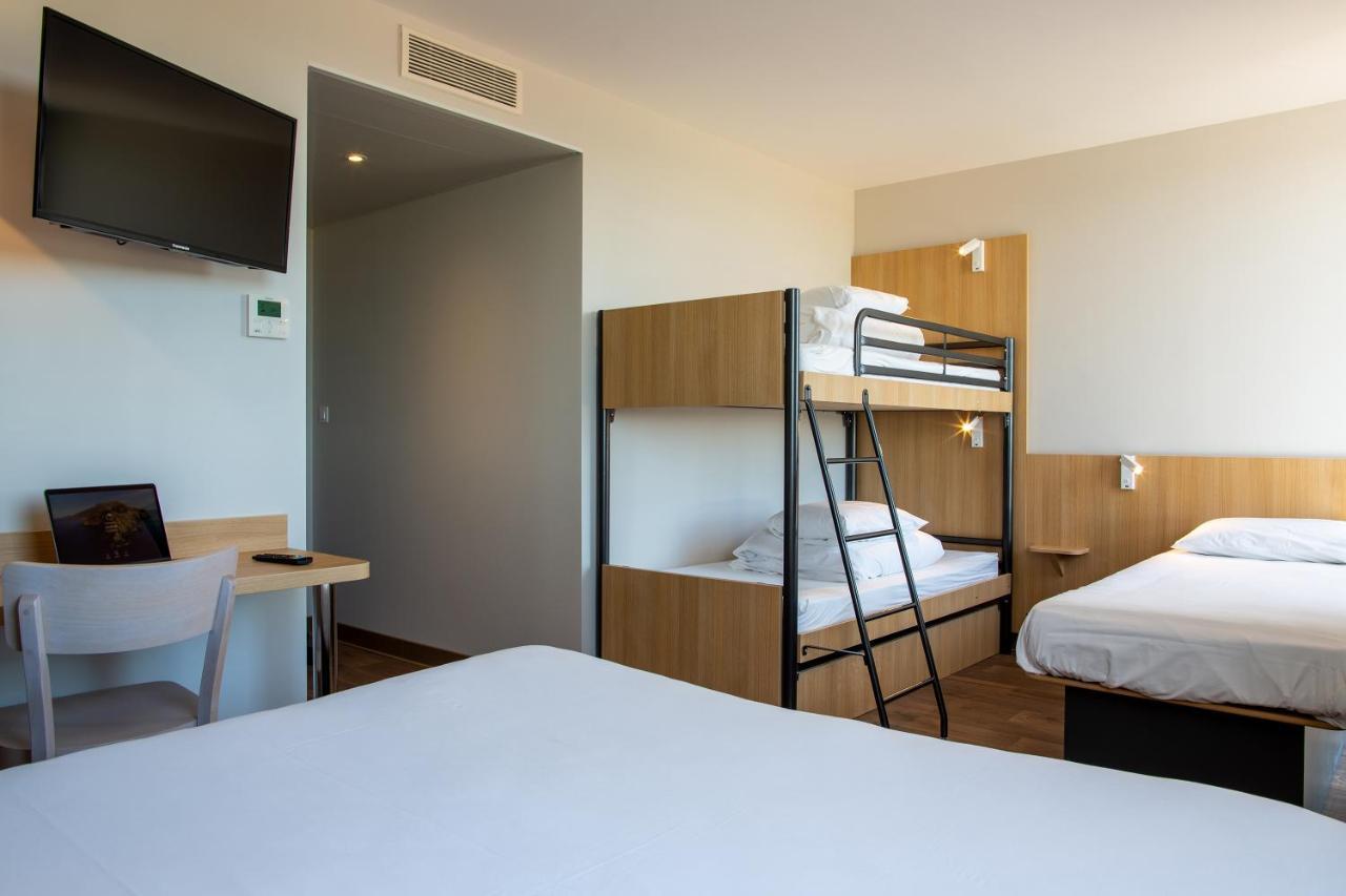 B&B Hotel Les Herbiers Eksteriør billede