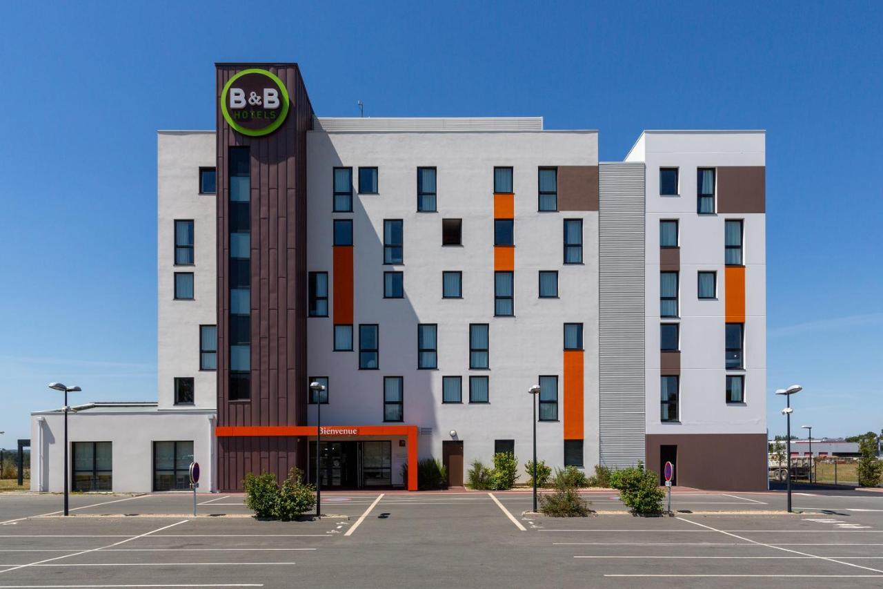 B&B Hotel Les Herbiers Eksteriør billede