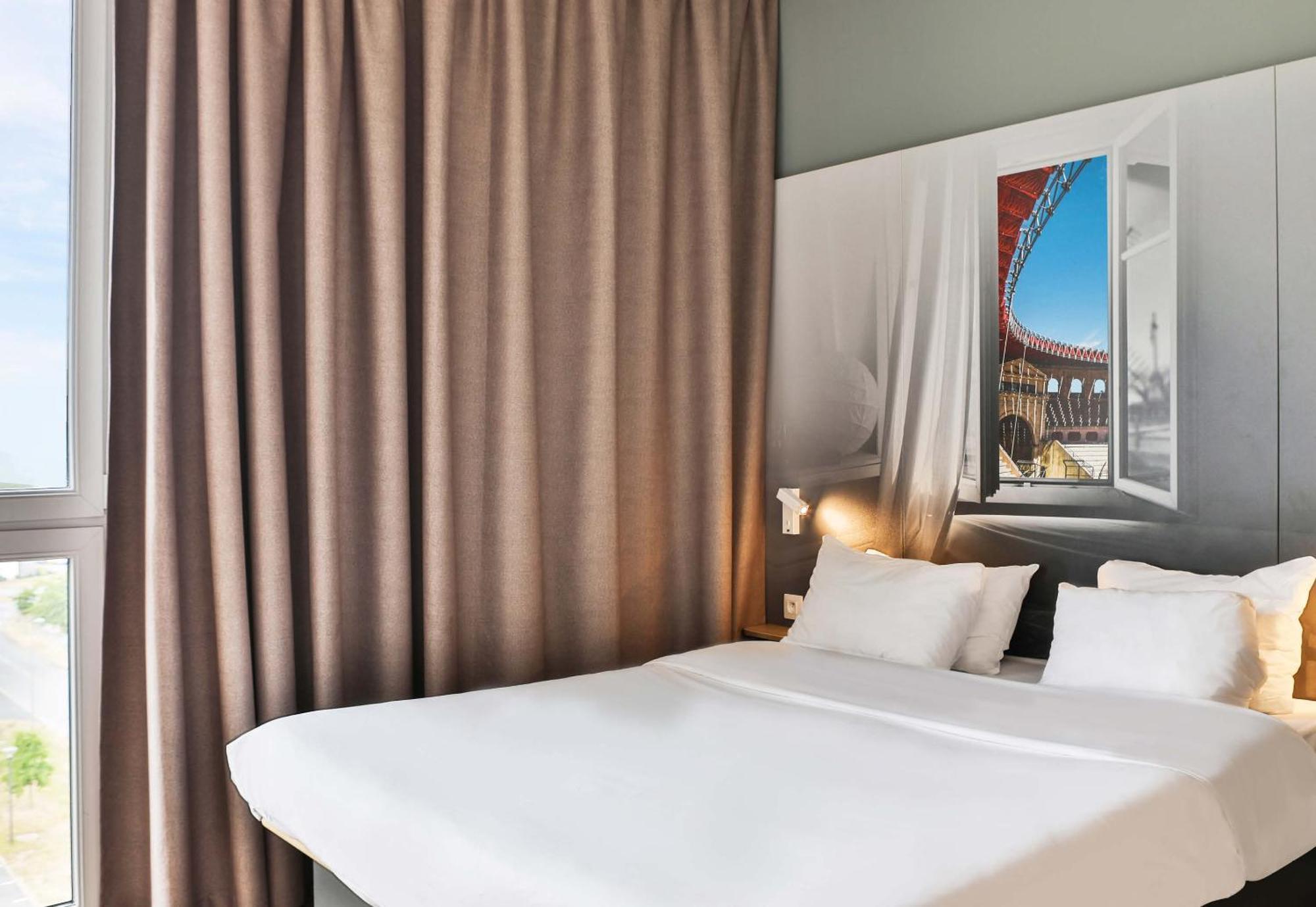 B&B Hotel Les Herbiers Eksteriør billede